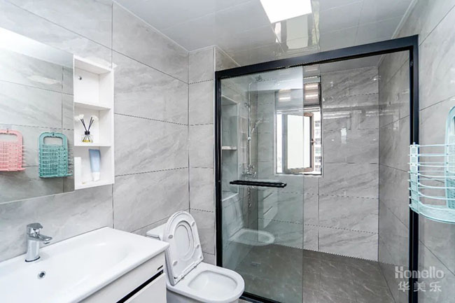 126㎡三居,現(xiàn)代風客餐廳+簡約風臥室,締造高級的生活儀式感